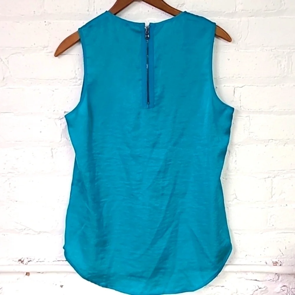 NWT Kenneth Cole Size Small